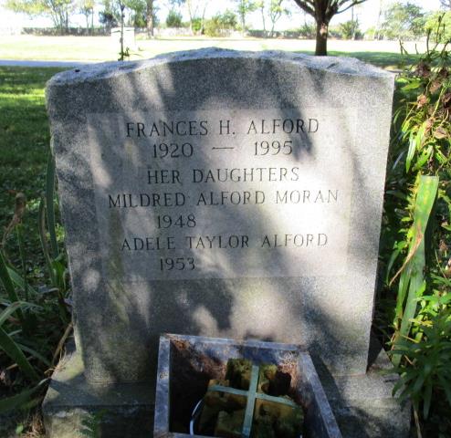 http://image2.findagrave.com/photos/2015/266/23898535_1443122672.jpg