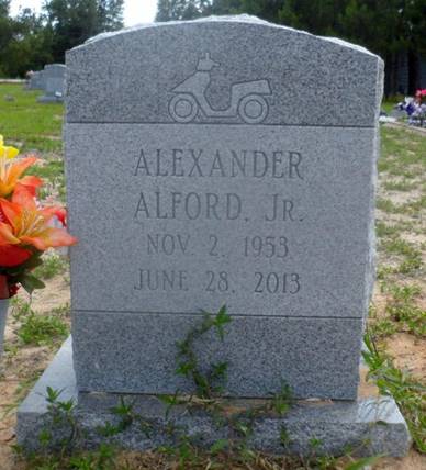 http://image2.findagrave.com/photos/2014/187/113270596_1404786893.jpg