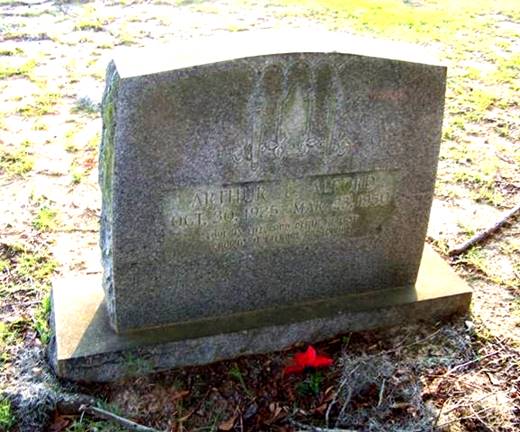 35739384_123945169758