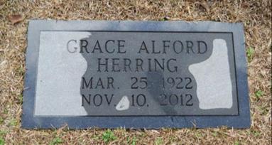 http://image2.findagrave.com/photos/2013/355/100483835_138776216043.jpg