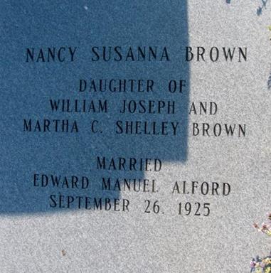 http://image2.findagrave.com/photos/2013/82/107240084_136417225299.jpg