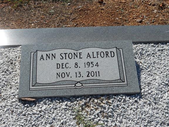 http://image2.findagrave.com/photos/2012/288/80478519_135033177305.jpg