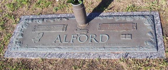 http://image2.findagrave.com/photos/2013/71/62552504_136321824587.jpg