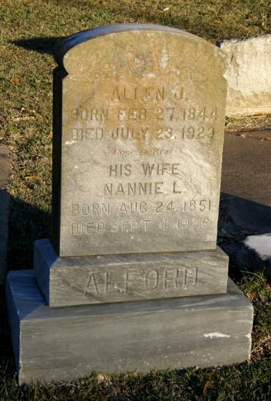 http://image1.findagrave.com/photos/2010/349/28679567_129253067337.jpg