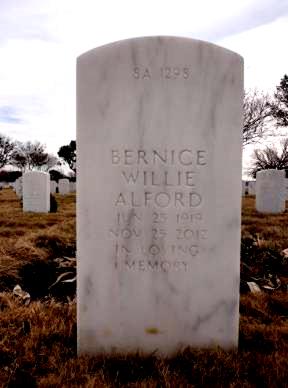 http://image2.findagrave.com/photos/2013/6/101838882_135760215909.jpg