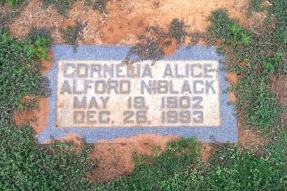 http://image2.findagrave.com/photos/2012/286/98781369_135013310951.jpg