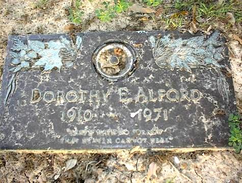 http://freepages.genealogy.rootsweb.ancestry.com/~t42cemeteries/Texas/Dallas/OakGrove/A/ALFORD_Dorothy_E_1910-1971_.JPG