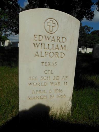 http://image2.findagrave.com/photos/2013/190/269325_137347596510.jpg