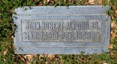 http://image2.findagrave.com/photos/2013/334/90983734_138591346603.jpg