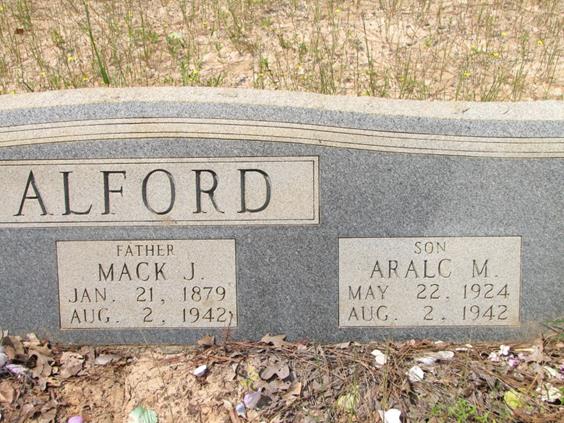 http://image2.findagrave.com/photos/2013/213/97613134_137547256153.jpg