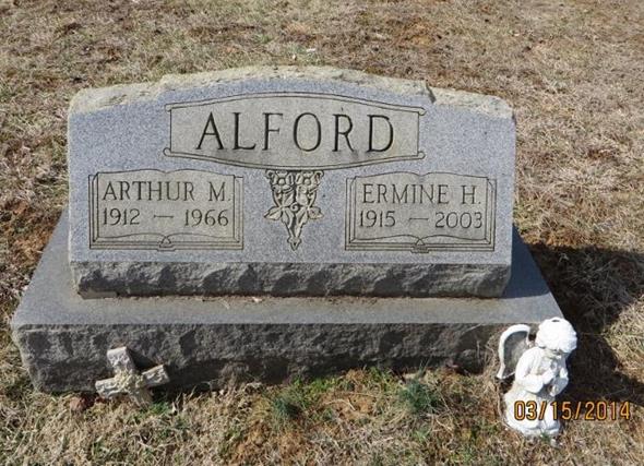 http://image2.findagrave.com/photos/2014/76/126553862_1395188806.jpg