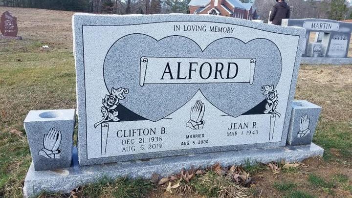 https://images.findagrave.com/photos/2020/38/203400132_c266cbf6-b0fb-4b06-8a05-41a55b921cf0.jpeg