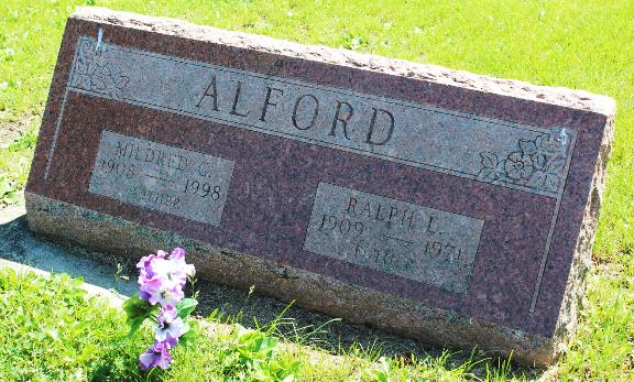 http://image2.findagrave.com/photos/2014/174/131835100_1403656928.jpg