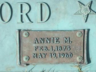 http://image2.findagrave.com/photos/2013/109/108756948_136646699592.jpg