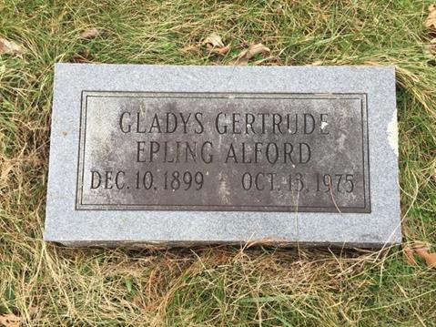 https://images.findagrave.com/photos/2017/356/131465133_1514078905.jpg