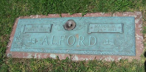 http://image2.findagrave.com/photos/2013/119/76166574_136734652785.jpg