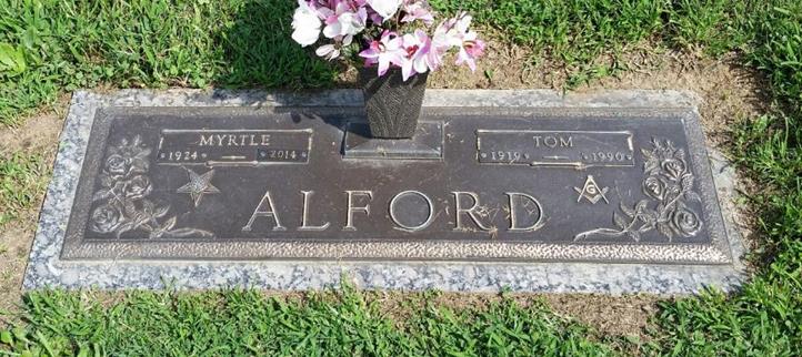 https://s3-us-west-2.amazonaws.com/find-a-grave-prod/photos/2016/213/137955892_1470093161.jpg